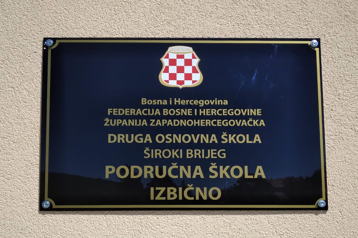 Osnovna škola u Izbičnu